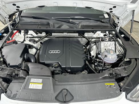 Used 2023 Audi Q5 2.0T Premium w/ Convenience Package AWD/4WD image 34