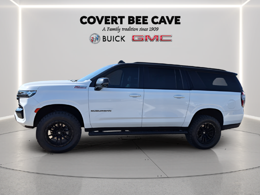Used 2023 Chevrolet Suburban Z71 w/ Luxury Package AWD/4WD image 4
