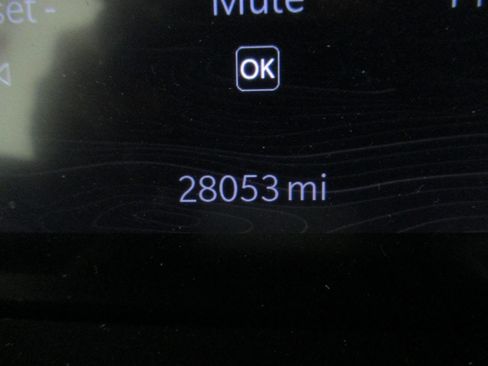 Used 2023 Jeep Grand Cherokee L Limited w/ Luxury Tech Group II AWD/4WD image 22