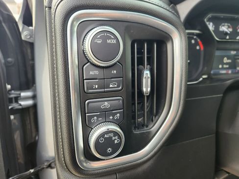 Used 2020 GMC Sierra 1500 SLE w/ SLE Value Package image 26