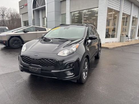 Used 2021 Kia Sportage S w/ S AWD Premium Package image 1