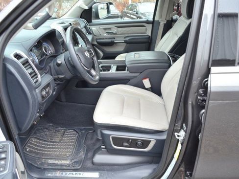 Used 2022 RAM 1500 Limited image 15