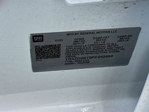 Used 2023 Chevrolet Malibu LT FWD image 12