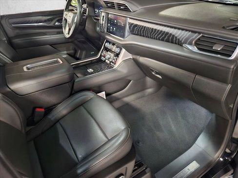 Used 2022 GMC Yukon Denali AWD/4WD image 18