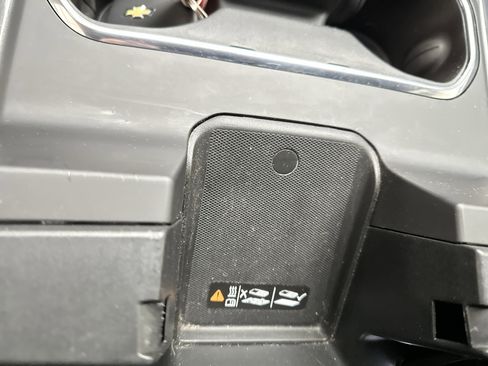 Used 2024 Chevrolet Silverado 2500 High Country w/ Technology Package image 48