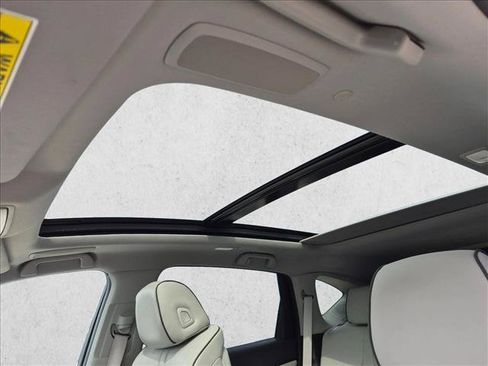 Used 2019 Acura RDX AWD w/ Advance Package image 14