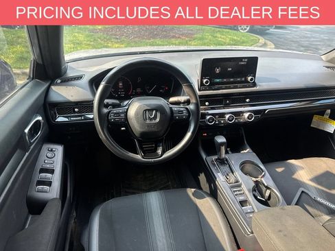 Used 2025 Honda Civic Sport image 2