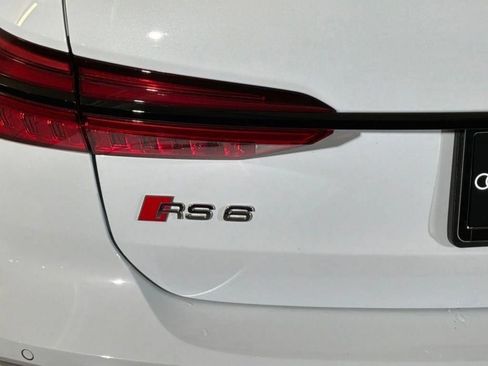 Used 2025 Audi RS 6 performance AWD/4WD image 23