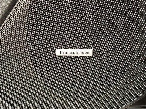 Used 2024 Subaru Forester Touring image 31