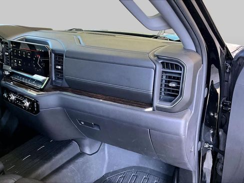 Used 2024 GMC Sierra 1500 Elevation AWD/4WD image 18