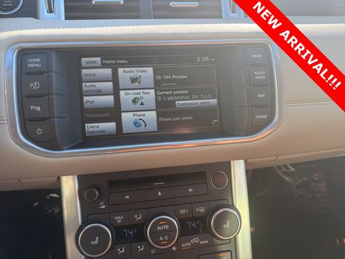 Used 2014 Land Rover Range Rover Evoque Prestige image 10