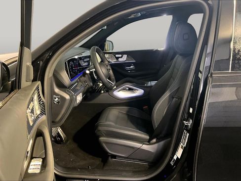 New 2026 Mercedes-Benz GLS 450 4MATIC image 13