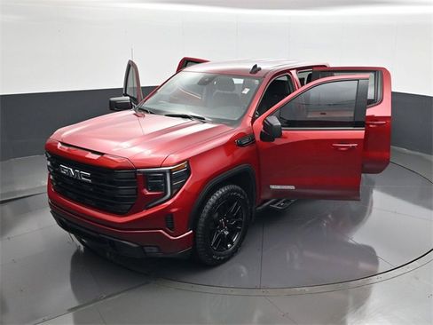 Used 2023 GMC Sierra 1500 Elevation w/ X31 Off-Road Package image 30