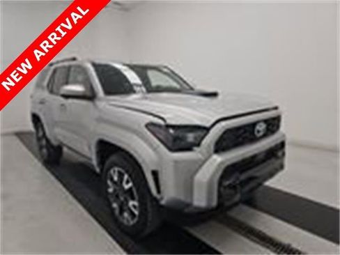 Used 2025 Toyota 4Runner TRD Sport Premium image 1