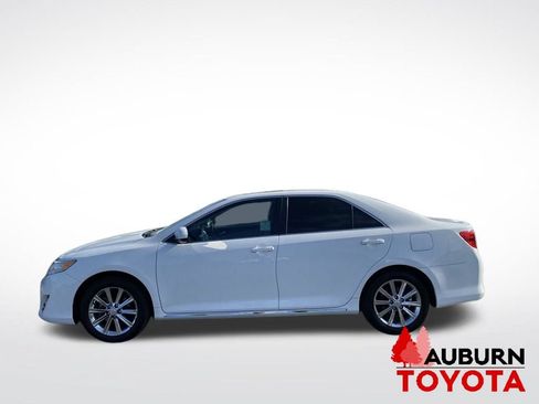 Used 2012 Toyota Camry XLE FWD image 4