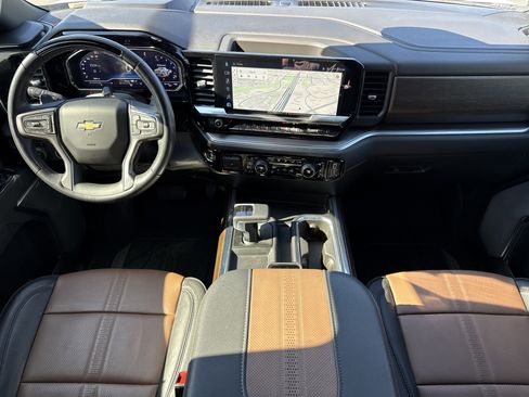 Used 2025 Chevrolet Silverado 1500 High Country image 29