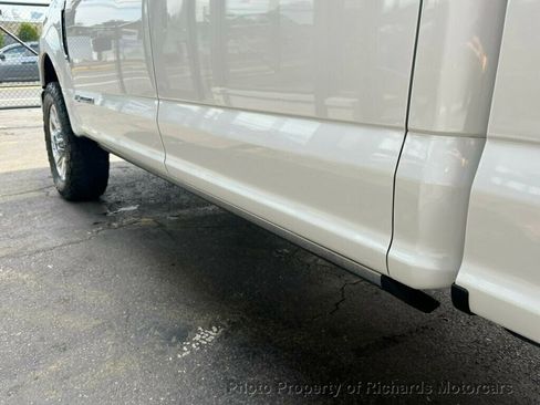 Used 2022 Ford F250 Platinum image 15