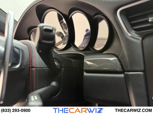 Used 2015 Porsche 911 Turbo S image 51