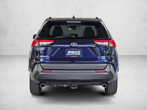 Used 2025 Toyota RAV4 XLE AWD/4WD image 7