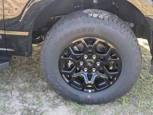 New 2025 Ford F150 XLT w/ Equipment Group 302A MID image 12