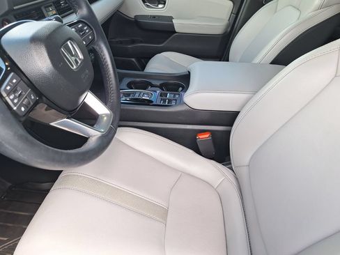 Used 2024 Honda Pilot EX-L image 16