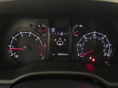 Used 2021 Toyota 4Runner Trail Special Edition AWD/4WD image 20