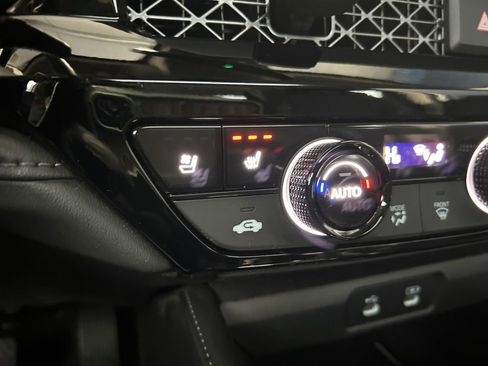 Used 2023 Honda Accord Touring image 37