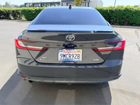 Used 2025 Toyota Camry XSE image 4