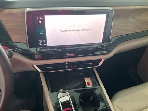 Used 2026 Volkswagen Atlas SE FWD image 15