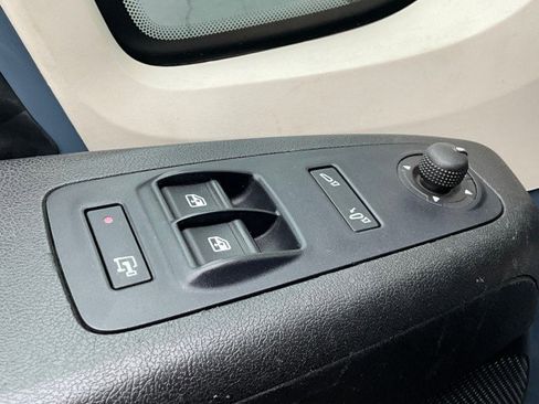 Used 2019 RAM ProMaster 2500 image 22