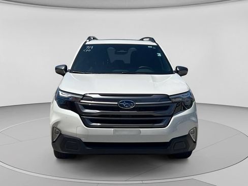 Used 2025 Subaru Forester Premium w/ Protection Package AWD/4WD image 9