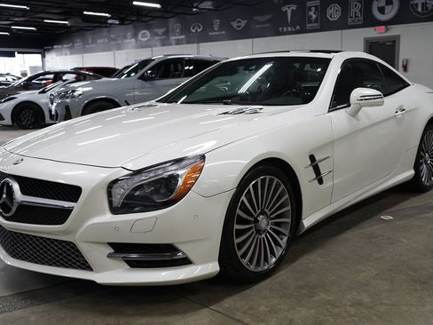 Used 2016 Mercedes-Benz SL 400 image 1