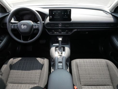 Used 2026 Honda HR-V LX image 10