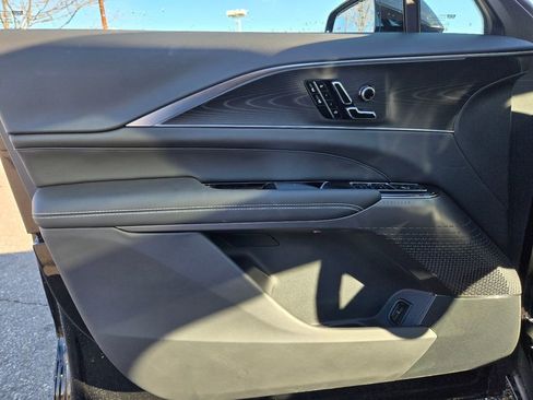 New 2026 Cadillac Lyriq Luxury image 17