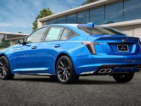 New 2026 Cadillac CT5 V image 6
