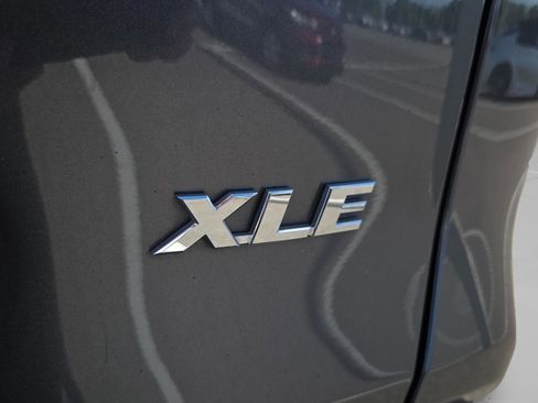 Used 2023 Toyota RAV4 XLE image 5