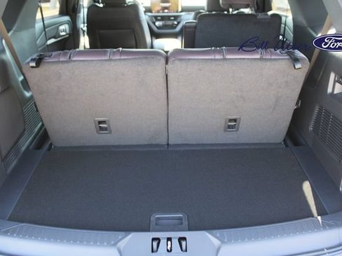 New 2026 Ford Explorer Platinum RWD image 6