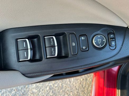 Used 2022 Honda Accord EX-L image 17