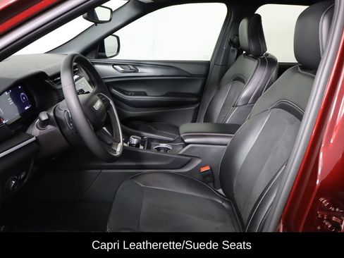 Used 2024 Jeep Grand Cherokee Altitude AWD/4WD image 14