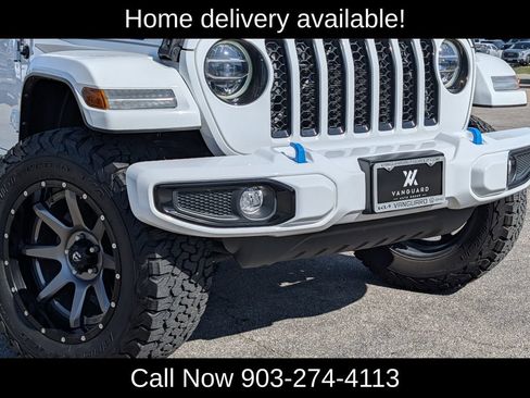 Used 2021 Jeep Wrangler Unlimited Sahara AWD/4WD image 12