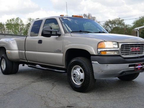 Used 2001 GMC Sierra 3500 4x4 Extended Cab image 4