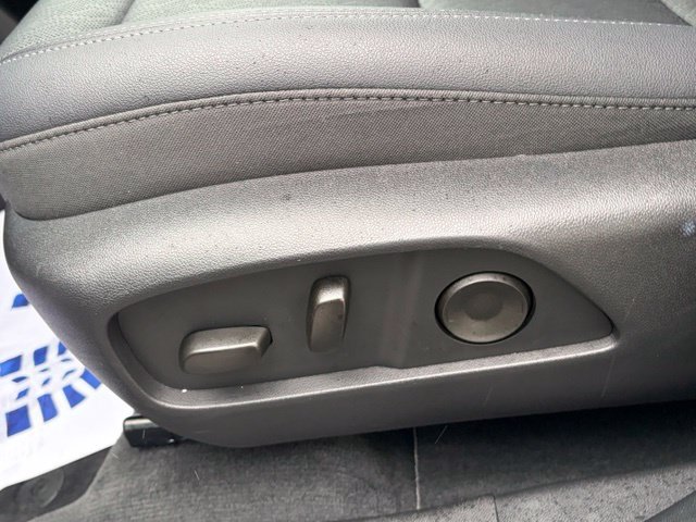 Used 2026 Chevrolet Equinox LT w/ Convenience Package II AWD/4WD image 16