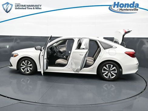 Used 2023 Honda Civic LX image 51