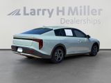 Used 2025 Kia K4 LXS image 5
