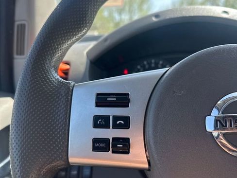 Used 2016 Nissan Frontier SV image 29