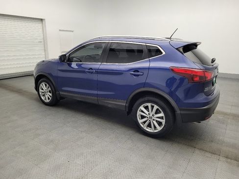 Used 2019 Nissan Rogue Sport SV w/ Technology Package image 3