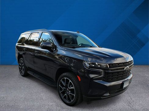 Used 2024 Chevrolet Tahoe RST w/ Luxury Package image 2
