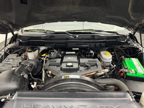 Used 2018 RAM 2500 Longhorn w/ Cold Weather Group image 30