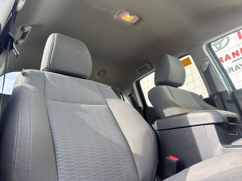 Used 2017 Toyota Tacoma SR5 image 24