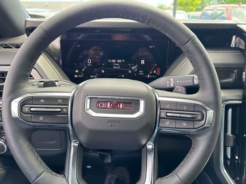 Used 2026 GMC Yukon XL Elevation AWD/4WD image 34